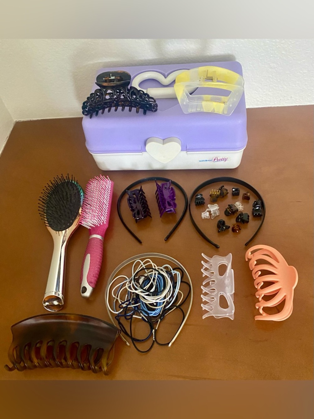 Assorted  Hair Accessories with Compact carry Case